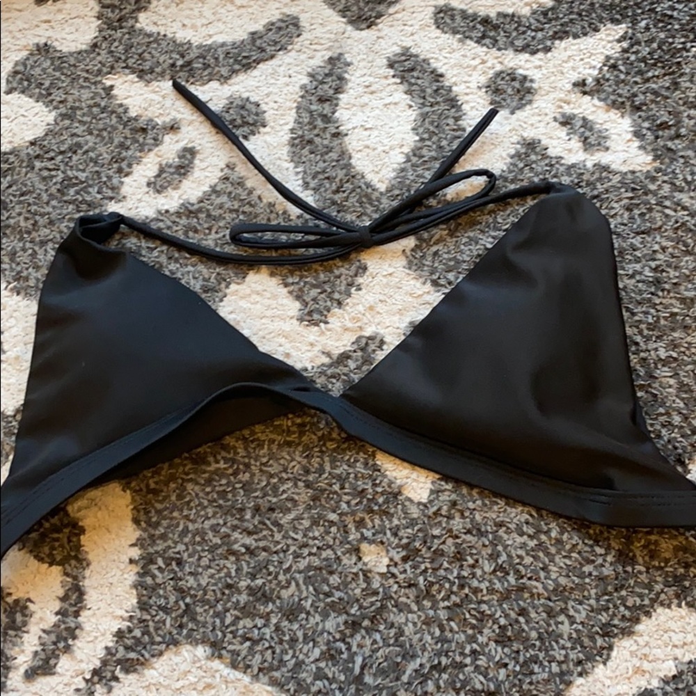 Halter bikini top